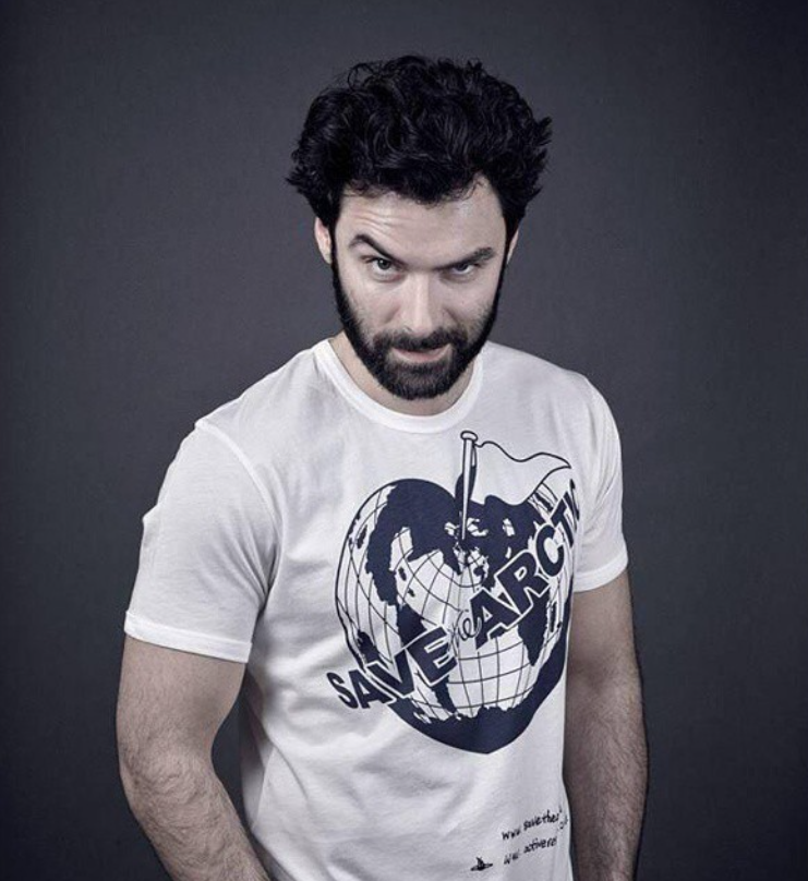 How Old Is Aidan Turner