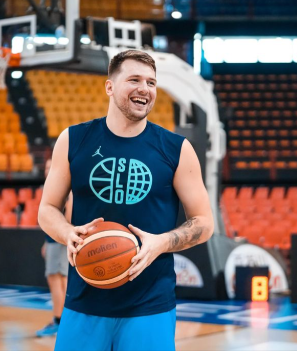 How Old is Luka Dončić