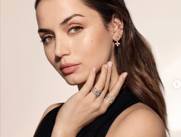 How Old is Ana de Armas