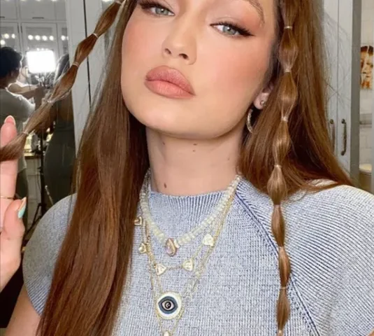 how old is gigi hadid