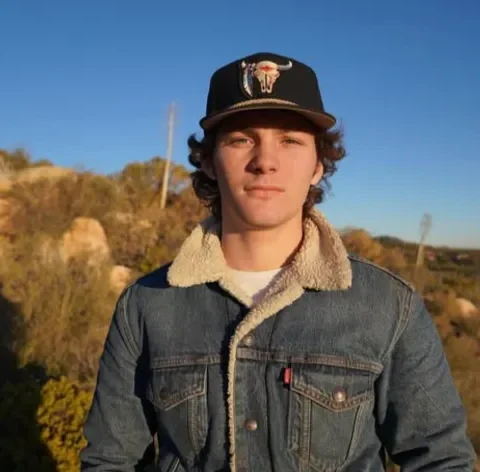 how old is montana jordan
